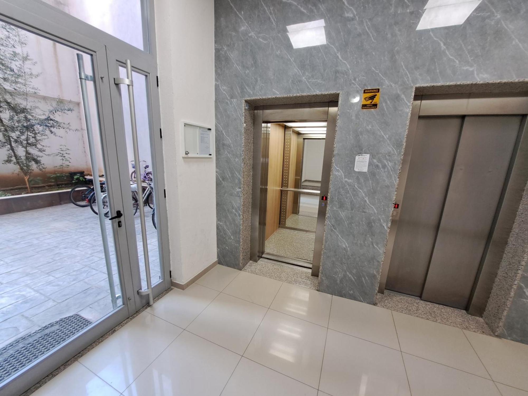 Pazari Luxury Central Apartment 티라나 외부 사진