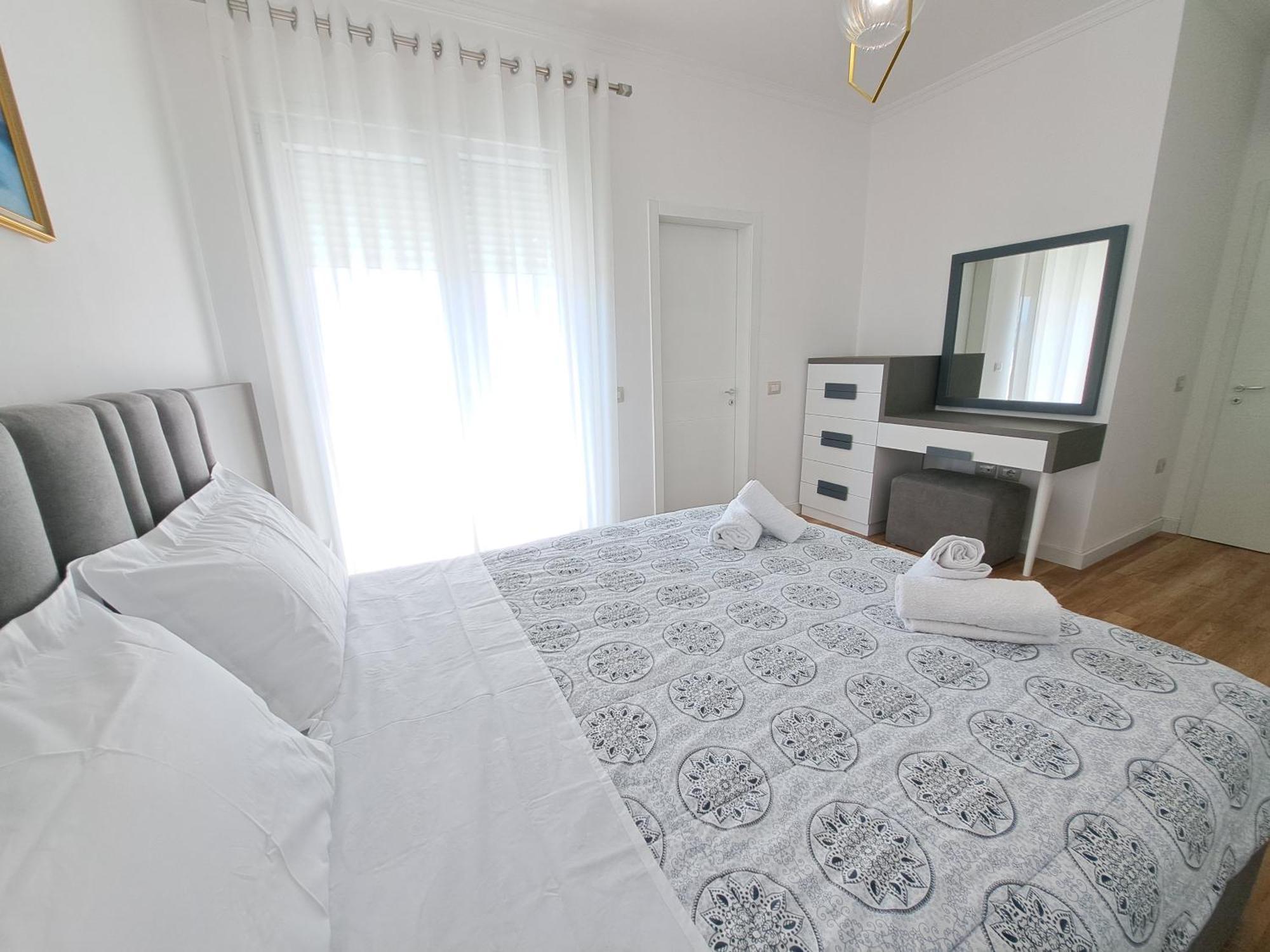 Pazari Luxury Central Apartment 티라나 외부 사진