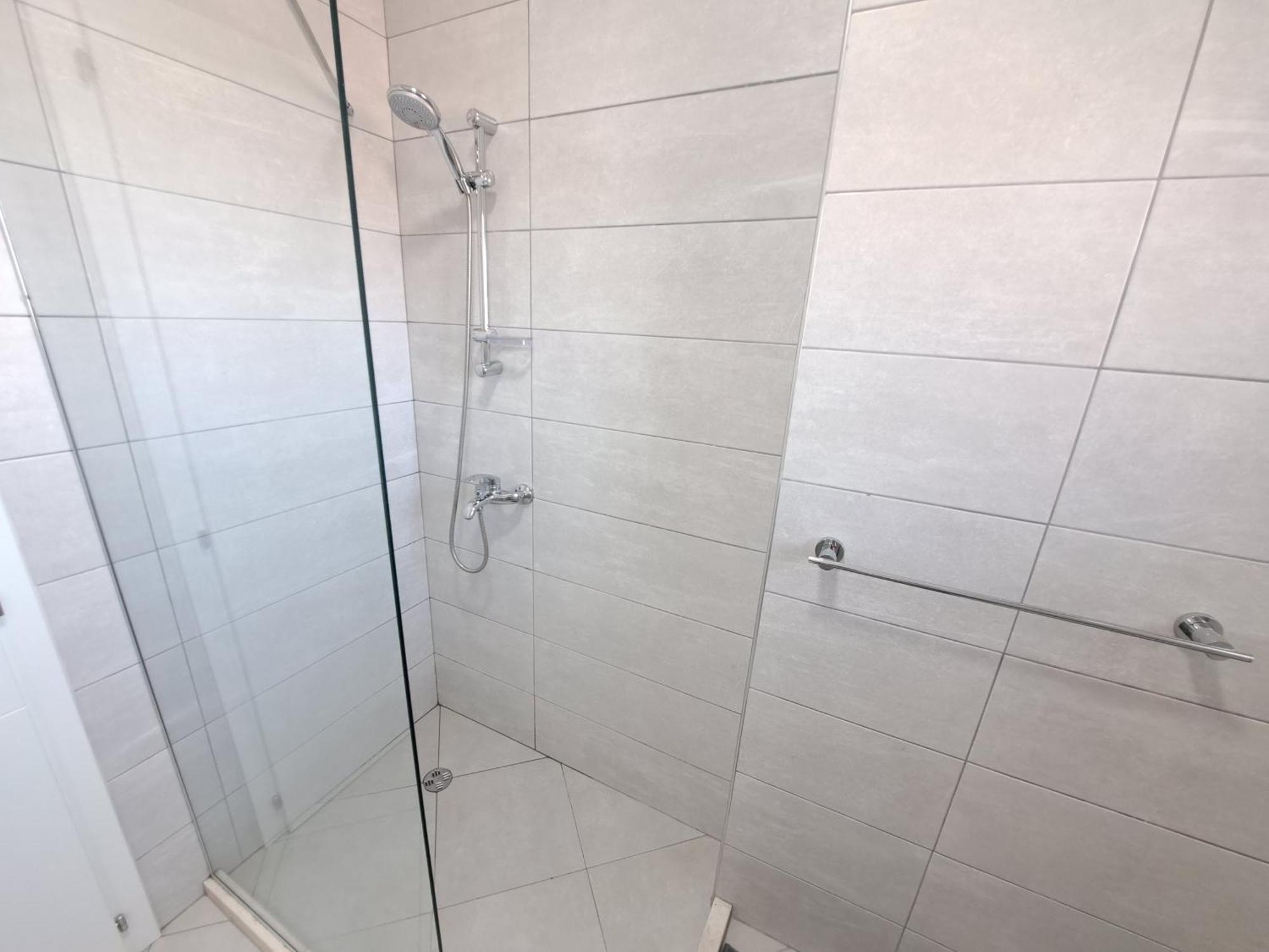 Pazari Luxury Central Apartment 티라나 외부 사진