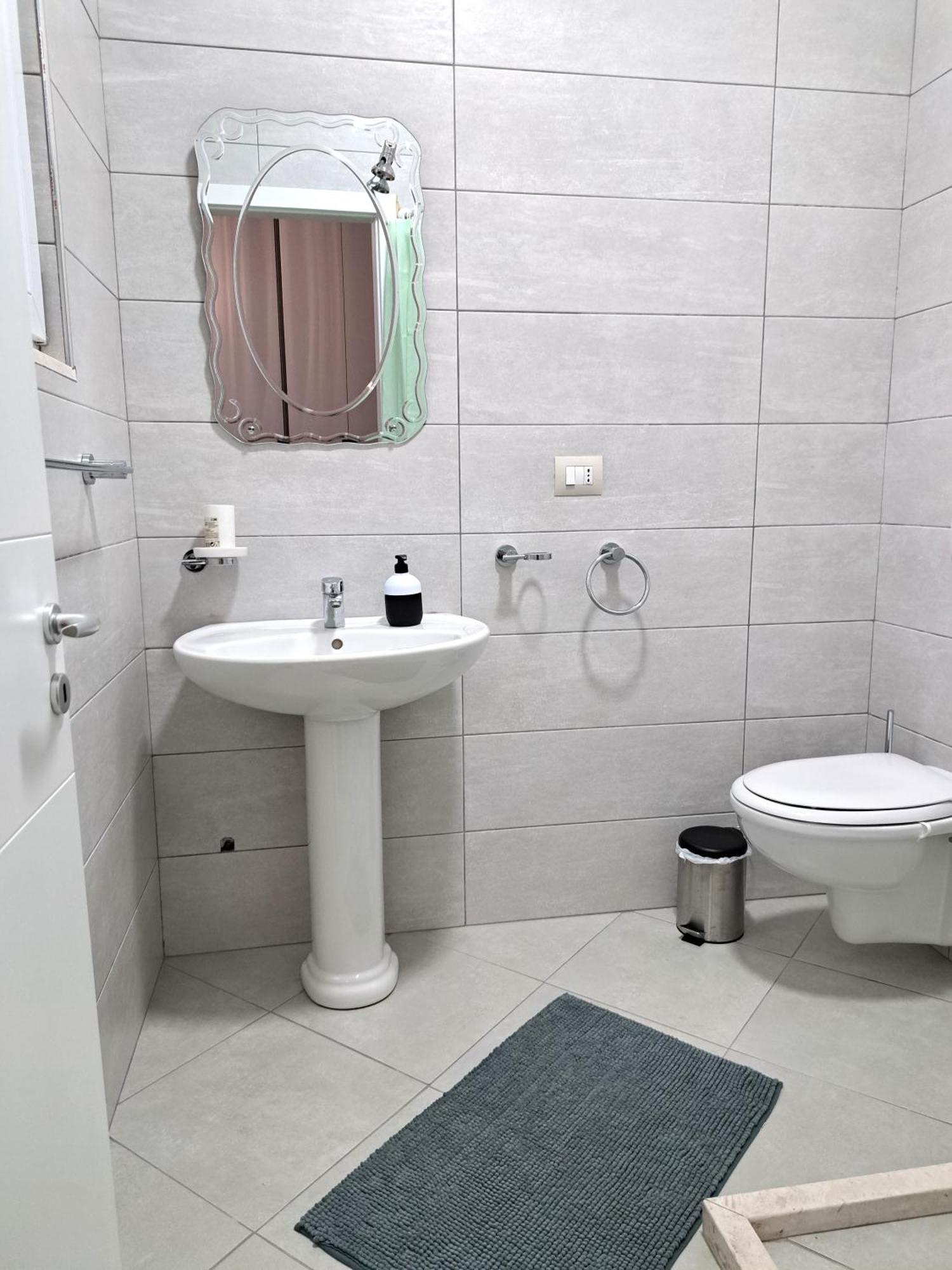 Pazari Luxury Central Apartment 티라나 외부 사진