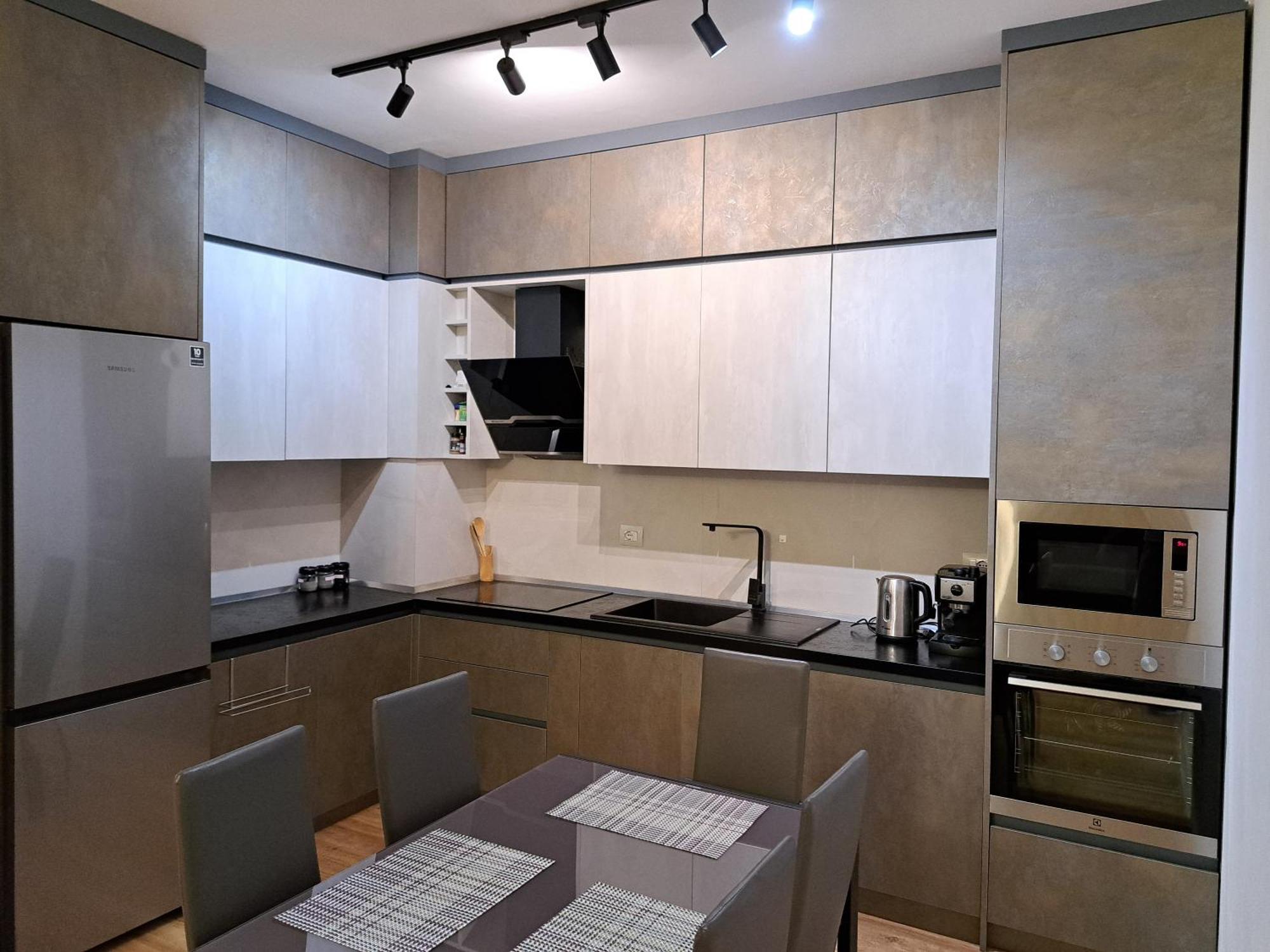 Pazari Luxury Central Apartment 티라나 외부 사진