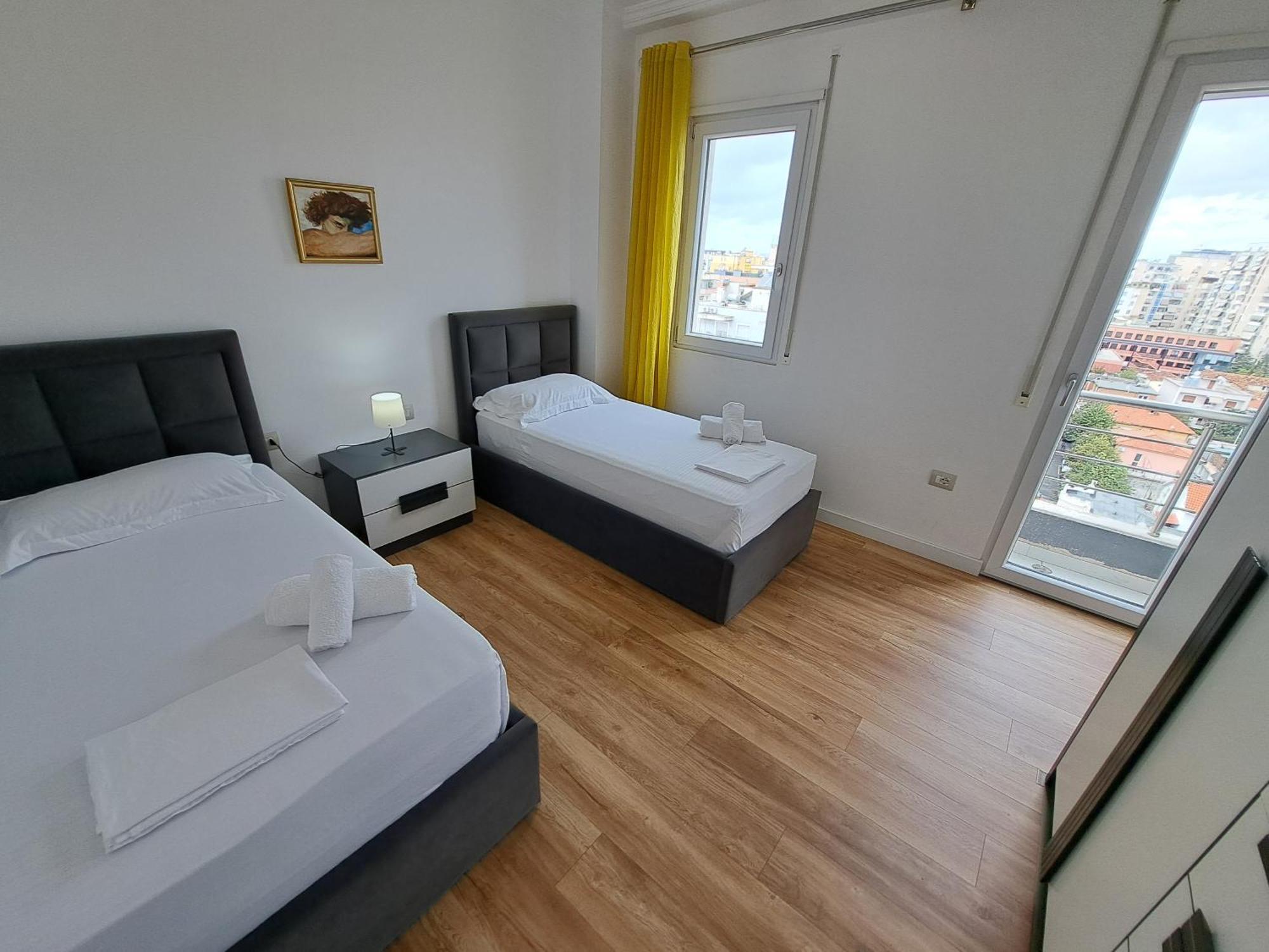 Pazari Luxury Central Apartment 티라나 외부 사진
